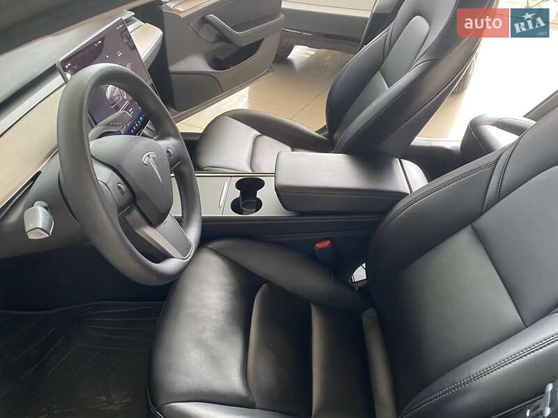 Седан Tesla Model 3 2022 в Одесі