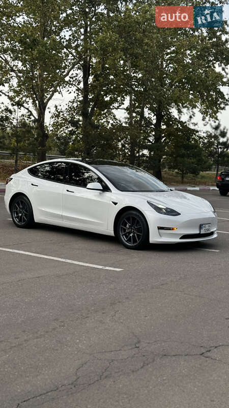 Седан Tesla Model 3 2021 в Николаеве фото 3 Седан Tesla Model 3 2021 в Николаеве
