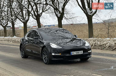 Седан Tesla Model 3 2019 в Владимире