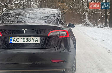 Седан Tesla Model 3 2019 в Владимире