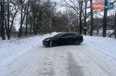 Седан Tesla Model 3 2019 в Владимире
