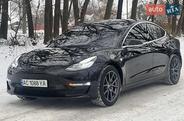 Седан Tesla Model 3 2019 в Владимире