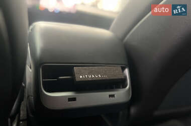 Седан Tesla Model 3 2019 в Владимире