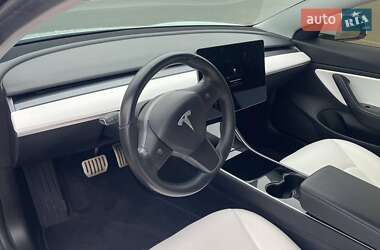Седан Tesla Model 3 2018 в 