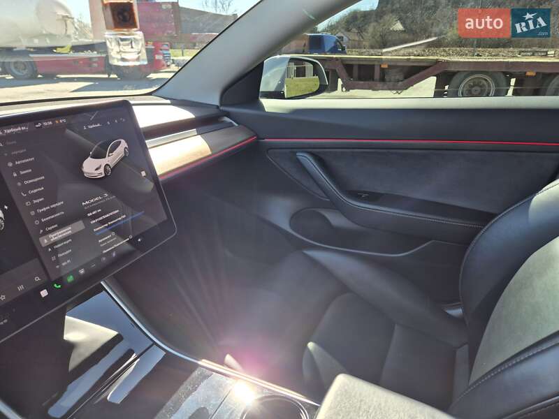 Седан Tesla Model 3 2020 в Мукачевому фото 23 Седан Tesla Model 3 2020 в Мукачевому