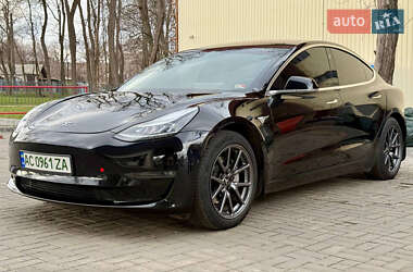 Седан Tesla Model 3 2018 в Днепре