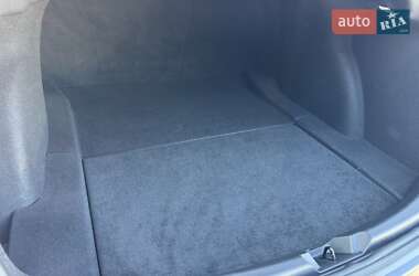 Седан Tesla Model 3 2019 в Львове