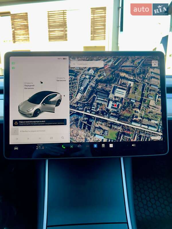 Седан Tesla Model 3 2018 в Рівному