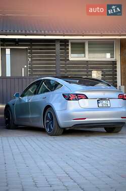 Седан Tesla Model 3 2018 в 