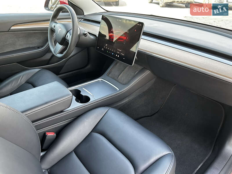 Седан Tesla Model 3 2022 в Харькове
