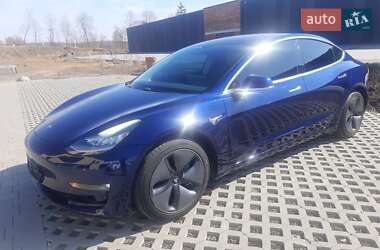 Седан Tesla Model 3 2018 в 