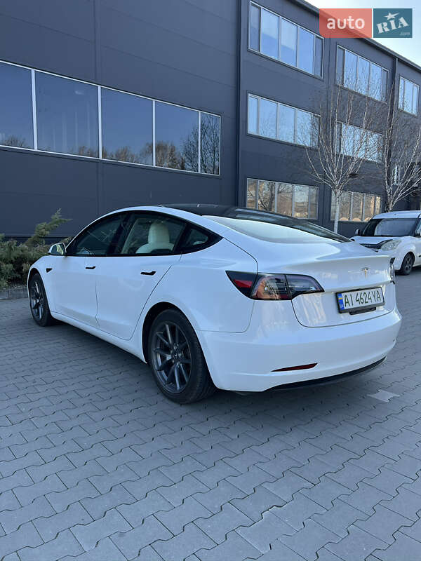 Седан Tesla Model 3 2021 в Білій Церкві