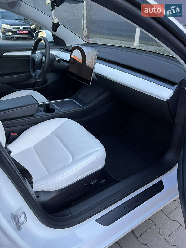 Седан Tesla Model 3 2021 в Білій Церкві