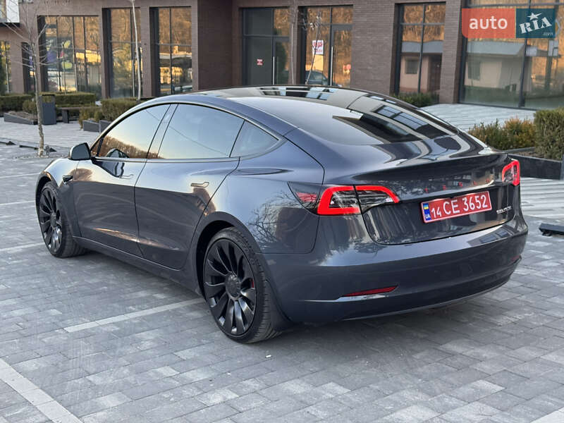 Седан Tesla Model 3 2023 в Ужгороде фото 18 Седан Tesla Model 3 2023 в Ужгороде