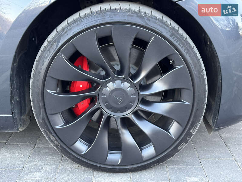 Седан Tesla Model 3 2023 в Ужгороде фото 24 Седан Tesla Model 3 2023 в Ужгороде