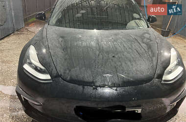 Седан Tesla Model 3 2018 в 