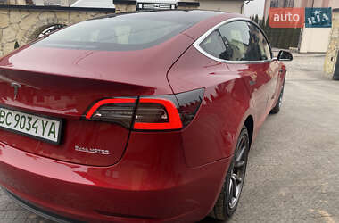 Седан Tesla Model 3 2019 в Самборе