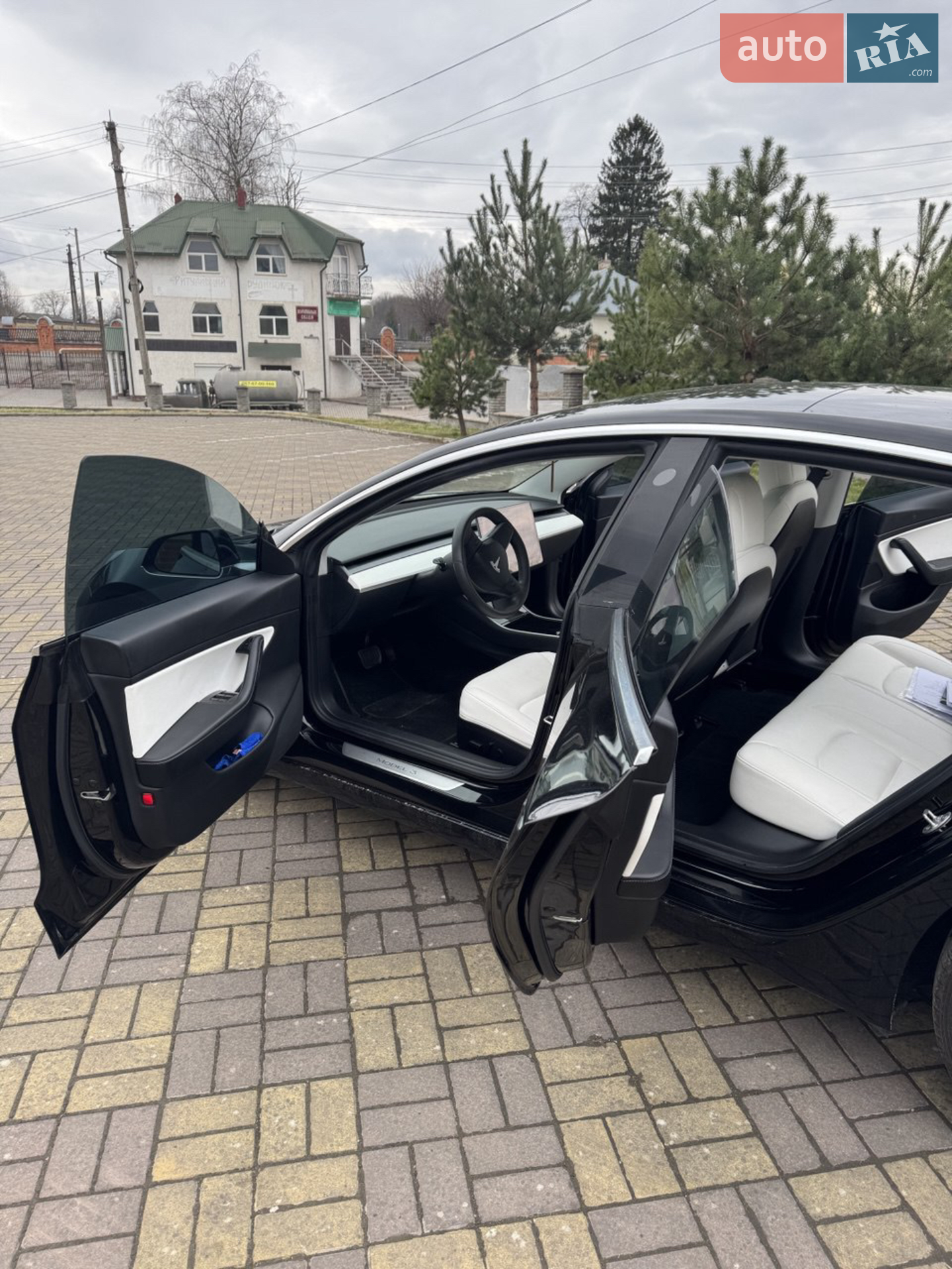 2020 Tesla Model 3 - мініатюра 17