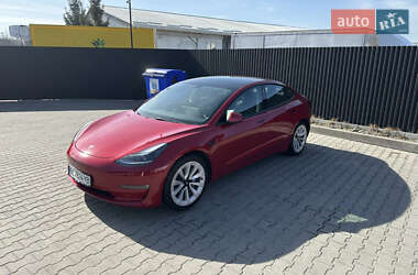 Седан Tesla Model 3 2022 в Львове