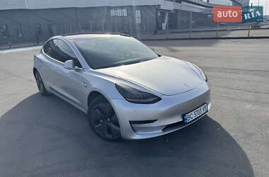 Седан Tesla Model 3 2018 в 