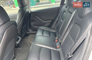 Седан Tesla Model 3 2019 в Киеве