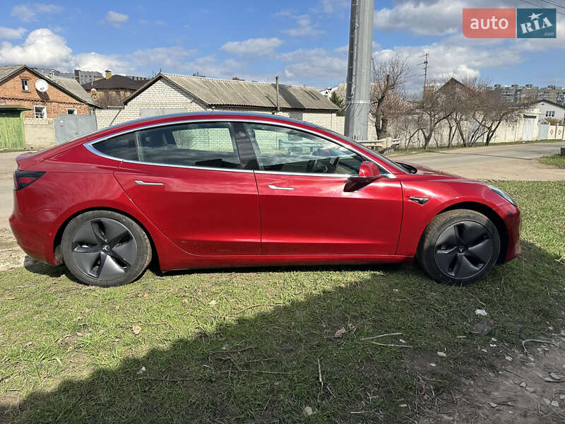 Седан Tesla Model 3 2019 в Харькове