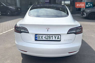 Седан Tesla Model 3 2020 в Хмельницком