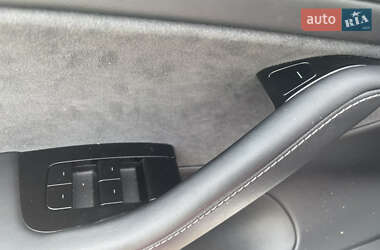 Седан Tesla Model 3 2020 в Хмельницком