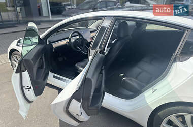 Седан Tesla Model 3 2020 в Хмельницком