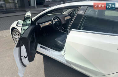 Седан Tesla Model 3 2020 в Хмельницком