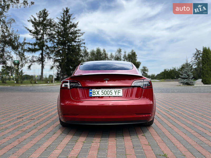 Седан Tesla Model 3 2018 в Черновцах фото 16 Седан Tesla Model 3 2018 в Черновцах