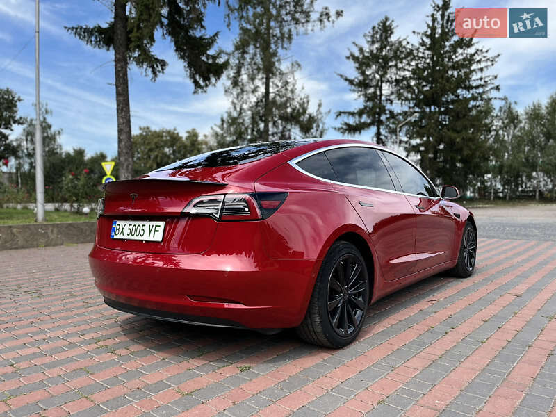 Седан Tesla Model 3 2018 в Черновцах фото 15 Седан Tesla Model 3 2018 в Черновцах