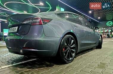 Седан Tesla Model 3 2018 в 