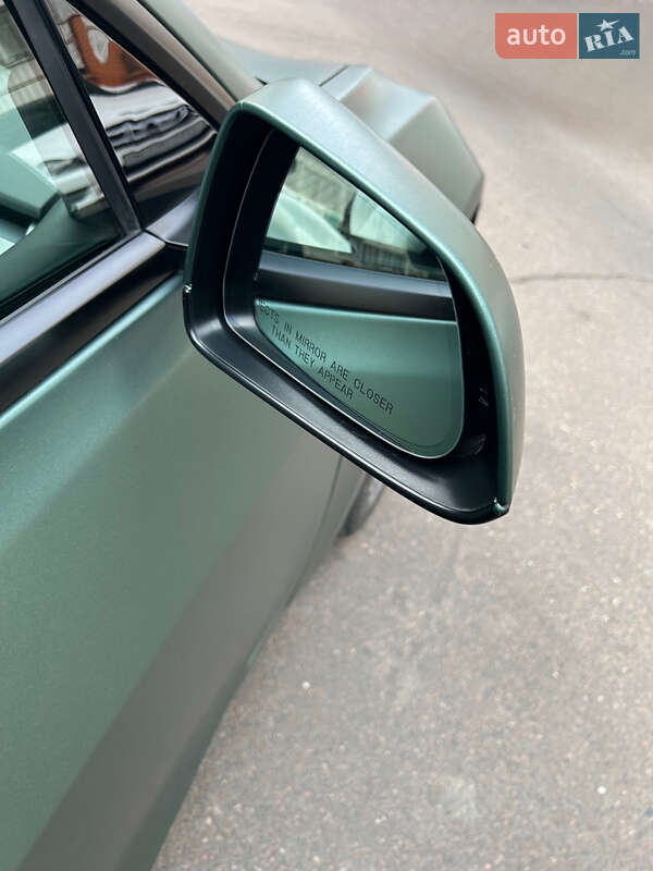 Седан Tesla Model 3 2023 в Одессе
