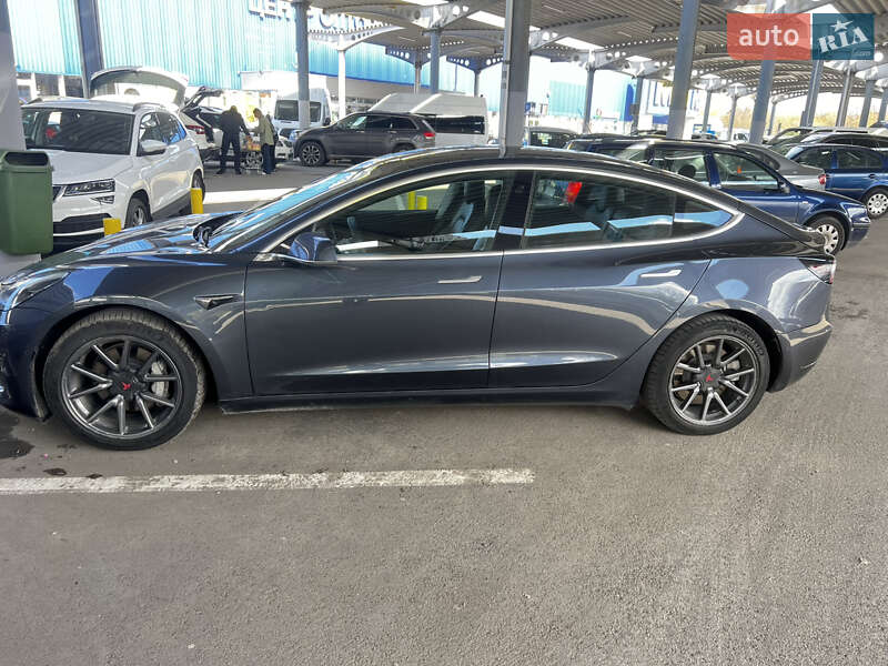 Седан Tesla Model 3 2020 в Львове фото 7 Седан Tesla Model 3 2020 в Львове