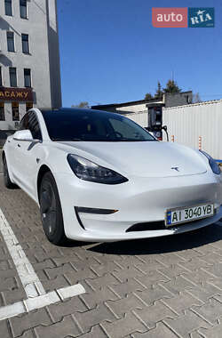 Седан Tesla Model 3 2019 в 