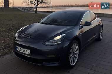 Седан Tesla Model 3 2018 в 