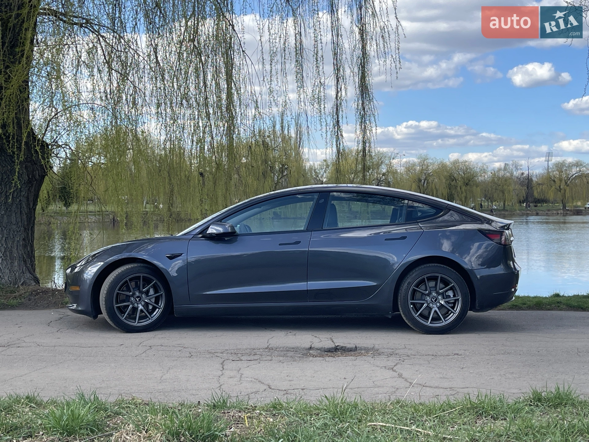2022 Tesla Model 3 - мініатюра 11
