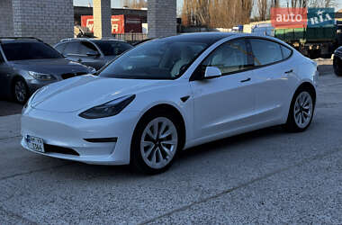 Седан Tesla Model 3 2023 в Житомире