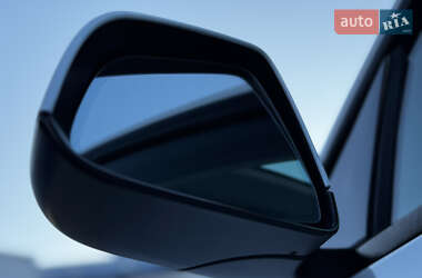 Седан Tesla Model 3 2023 в Житомире