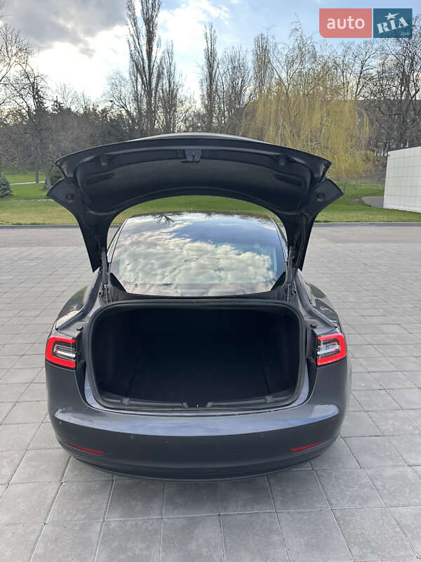 Седан Tesla Model 3 2019 в Кременчуге фото 9 Седан Tesla Model 3 2019 в Кременчуге