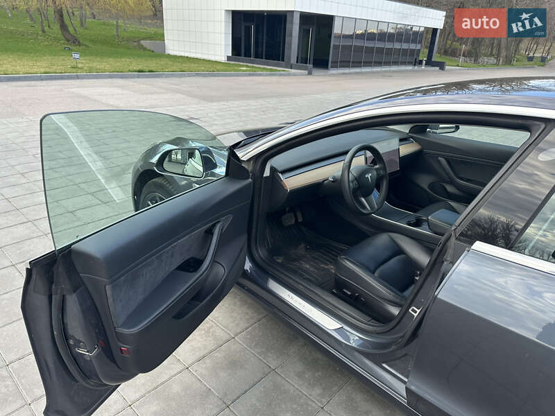 Седан Tesla Model 3 2019 в Кременчуге фото 10 Седан Tesla Model 3 2019 в Кременчуге