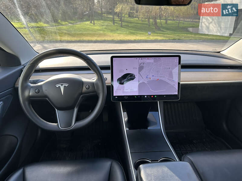 Седан Tesla Model 3 2019 в Кременчуге фото 13 Седан Tesla Model 3 2019 в Кременчуге
