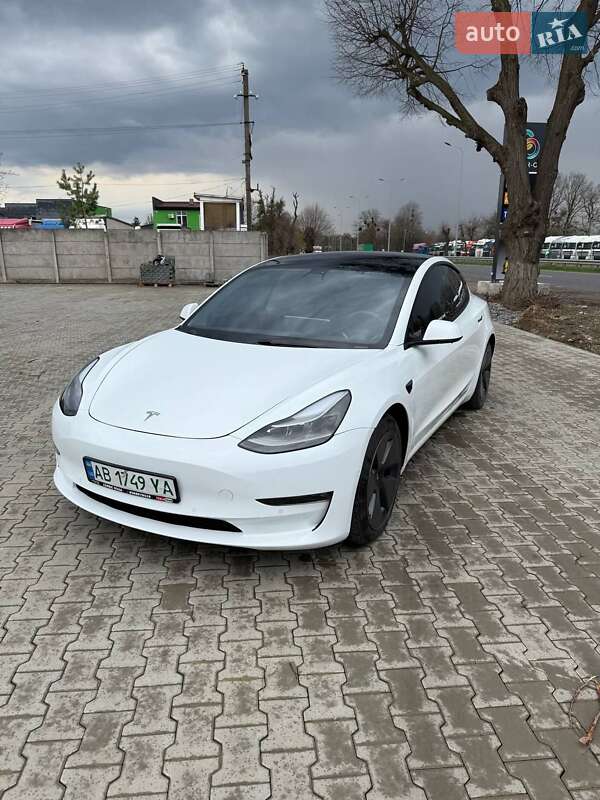 Tesla Model 3 2021