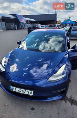 Седан Tesla Model 3 2019 в 