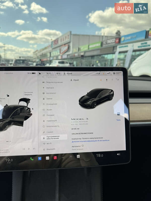 Седан Tesla Model 3 2021 в Киеве