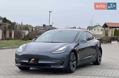 Седан Tesla Model 3 2018 в 