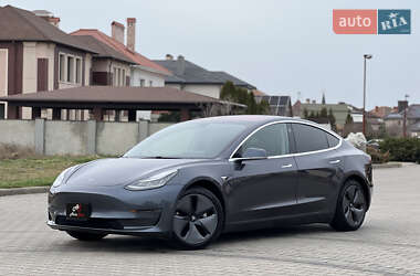 Седан Tesla Model 3 2018 в 
