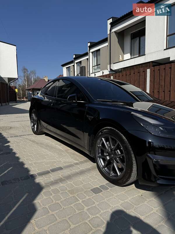 Седан Tesla Model 3 2022 в Днепре фото 2 Седан Tesla Model 3 2022 в Днепре