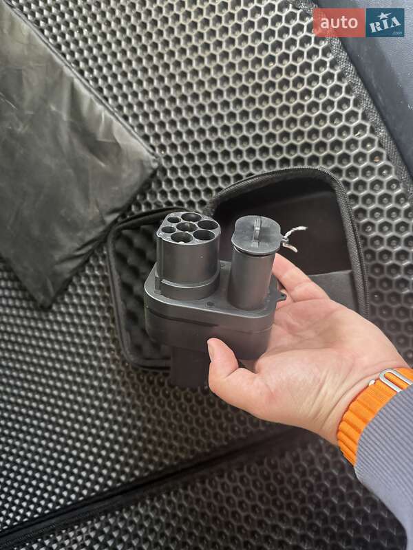 Седан Tesla Model 3 2022 в Днепре фото 32 Седан Tesla Model 3 2022 в Днепре